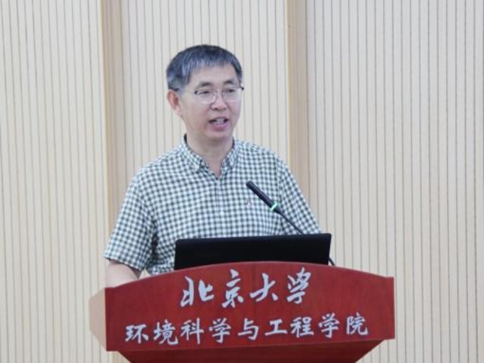 邱兴华